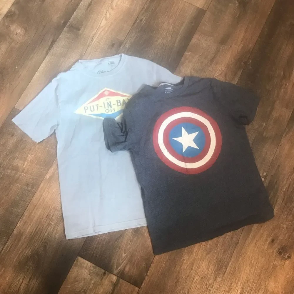 Captain America Old Navy Shirt Size Medium